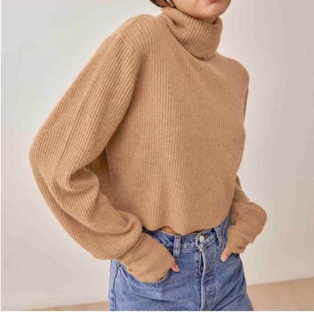 Reformation Luisa Cashmere Cropped Turtleneck Sweater